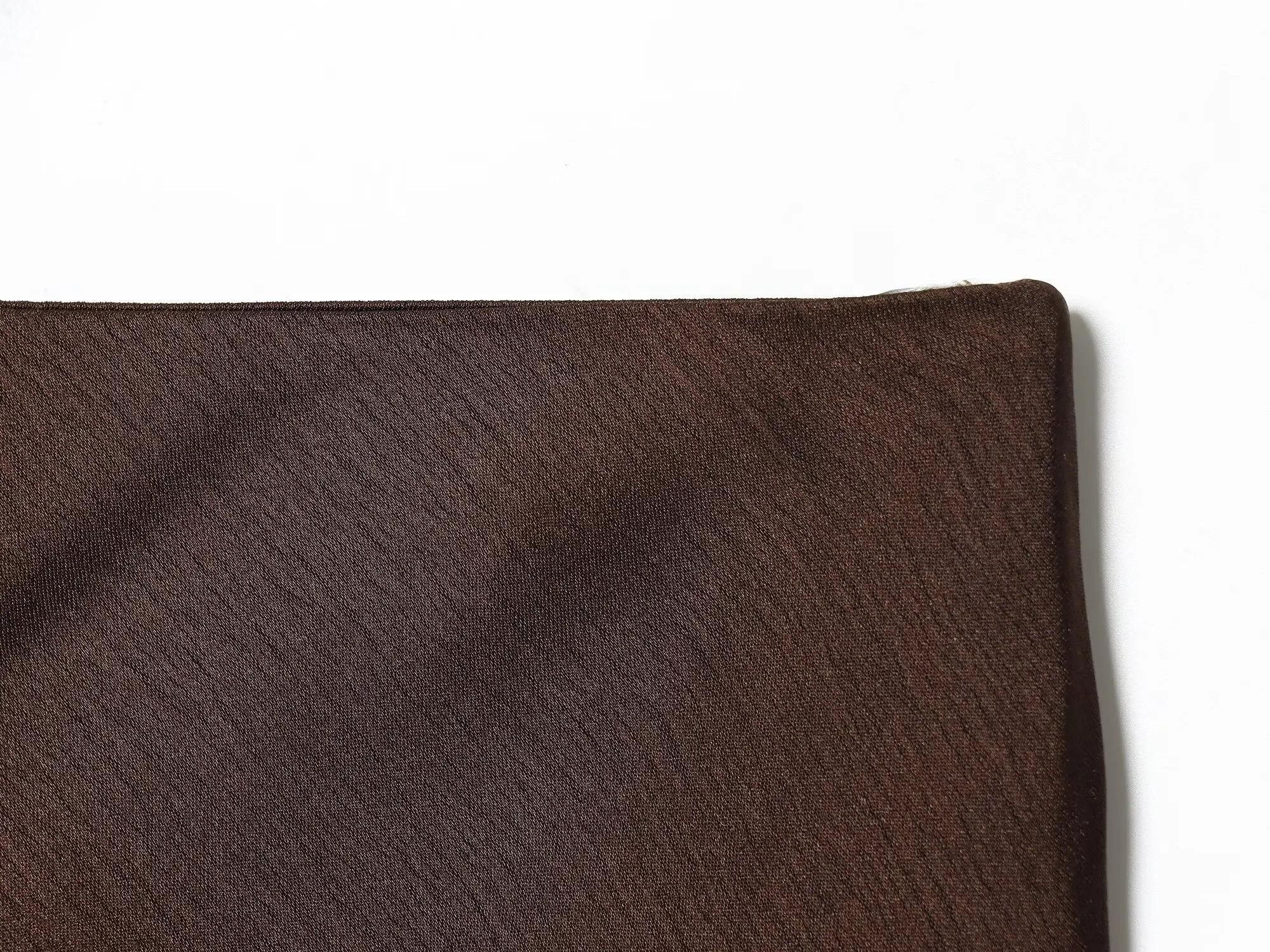 jupe midi tendance en marron