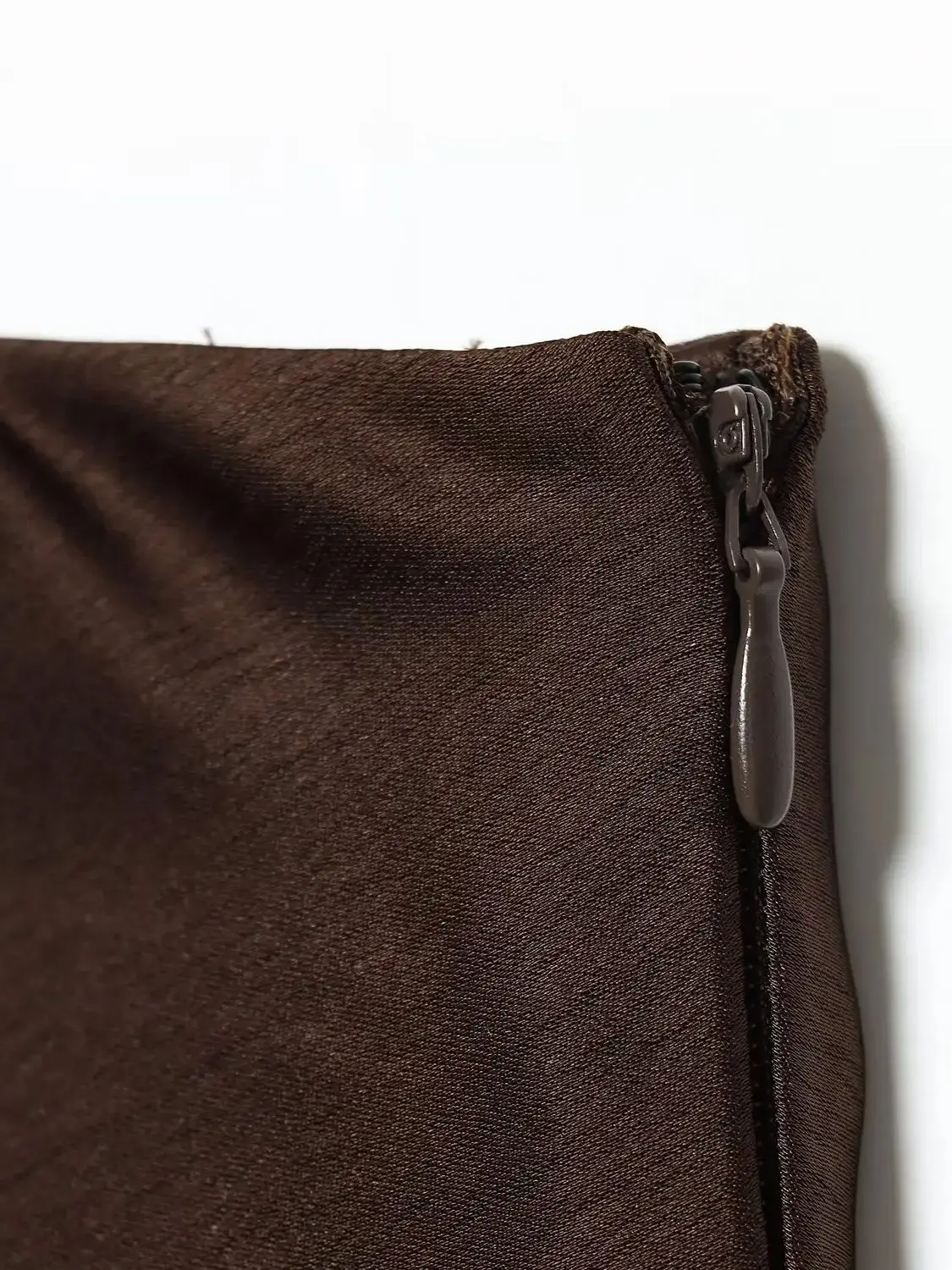 jupe élégante couleur marron
